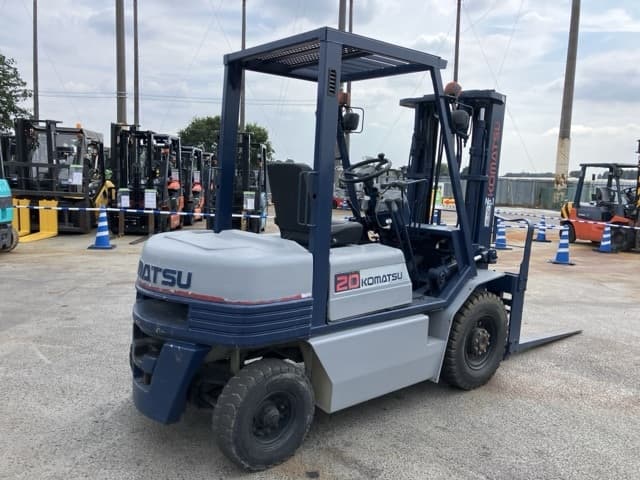Forklift — Auction (lot 8457-2122)