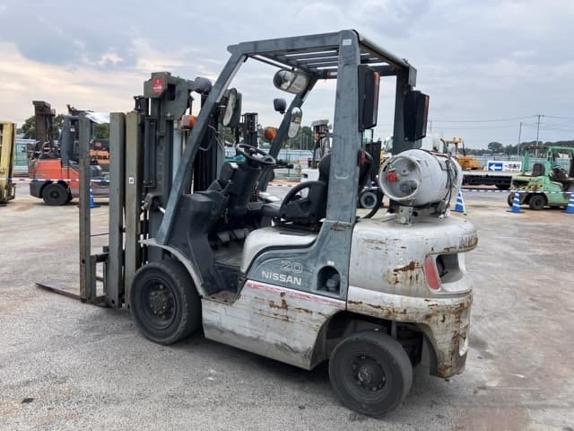 Forklift — Auction (lot 8457-2136)