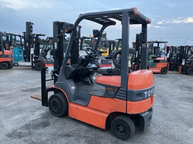 Battery Forklift — Auction (lot 8457-2138)