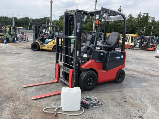 Battery Forklift — Auction (lot 8457-2153)
