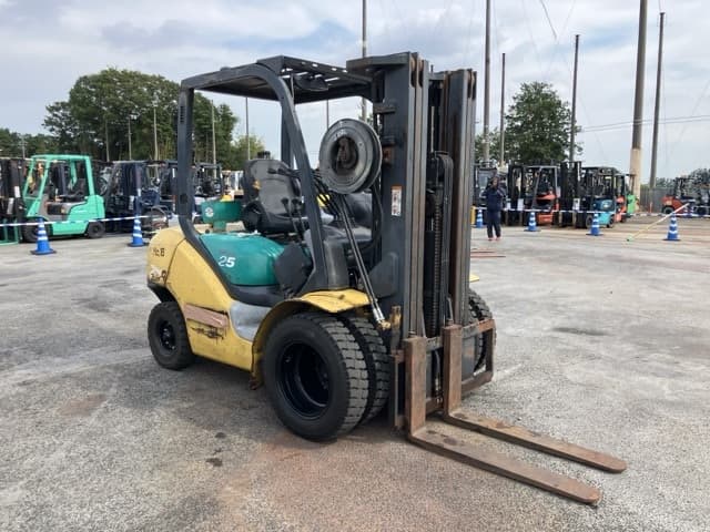 Forklift — Auction (lot 8457-2155)