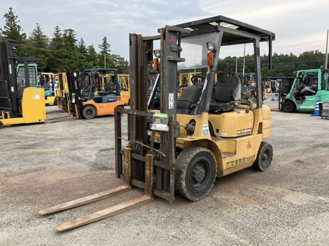 Forklift — Auction (lot 8457-2166)