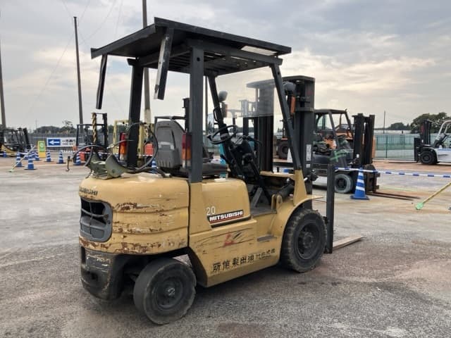 Forklift — Auction (lot 8457-2166)