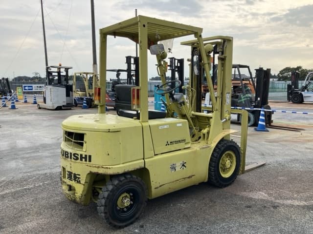 Forklift — Auction (lot 8457-2168)