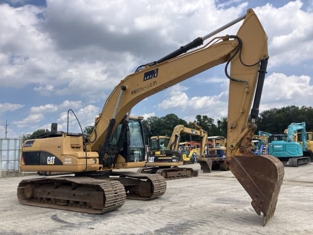 EXCAVATOR — Auction (lot 8457-217)