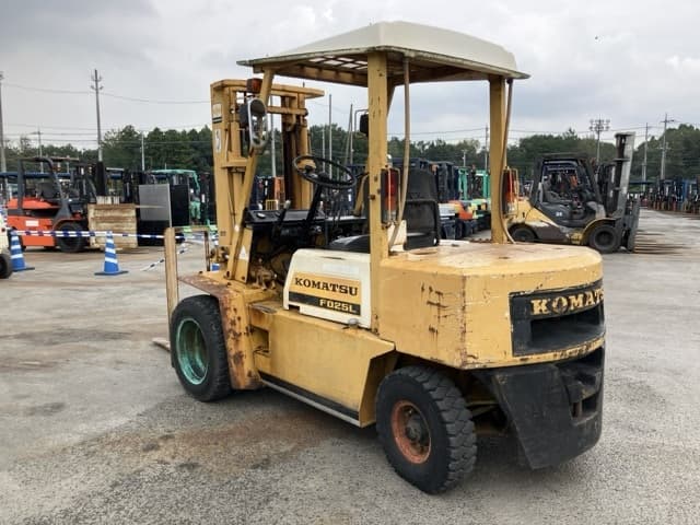 Forklift — Auction (lot 8457-2172)