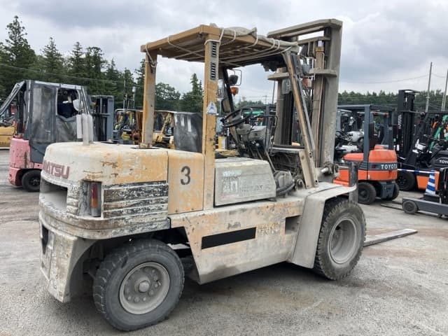Forklift — Auction (lot 8457-2176)