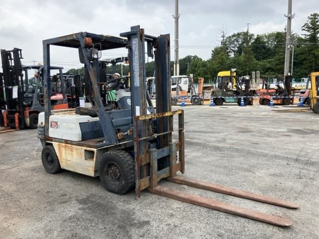 Forklift — Auction (lot 8457-2177)