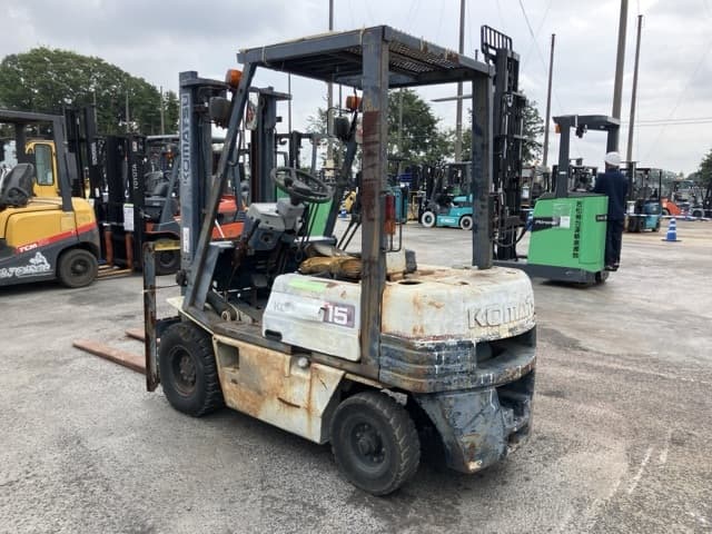 Forklift — Auction (lot 8457-2177)