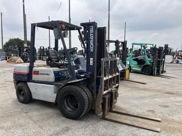 Forklift — Auction (lot 8457-2178)