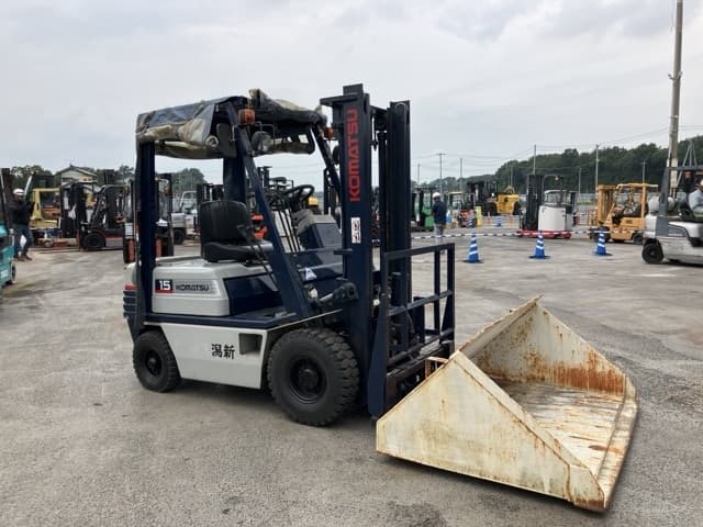 Forklift — Auction (lot 8457-2180)