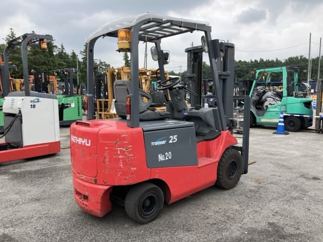 Battery Forklift — Auction (lot 8457-2182)