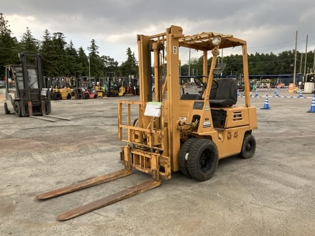 Forklift — Auction (lot 8457-2183)