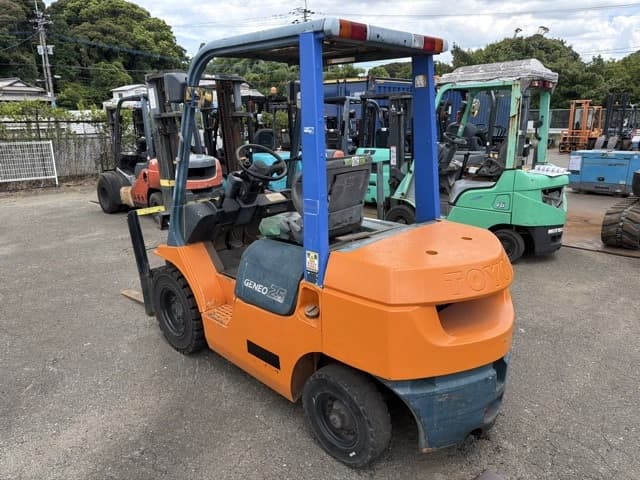 Forklift — Auction (lot 8457-22001)