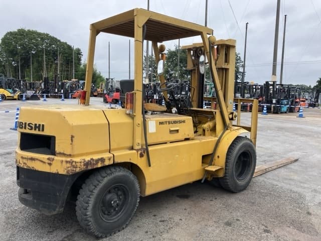Forklift — Auction (lot 8457-2206)