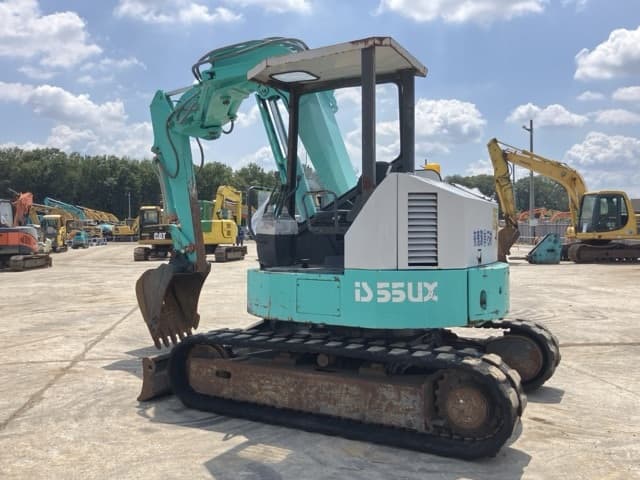 MINI EXCAVATOR — Auction (lot 8457-221)