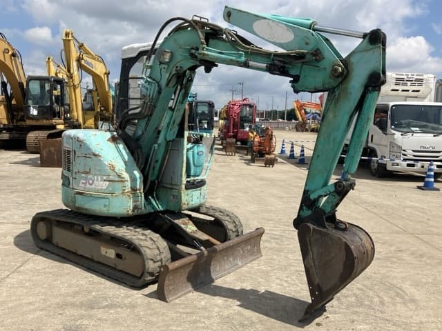 MINI EXCAVATOR — Auction (lot 8457-23)