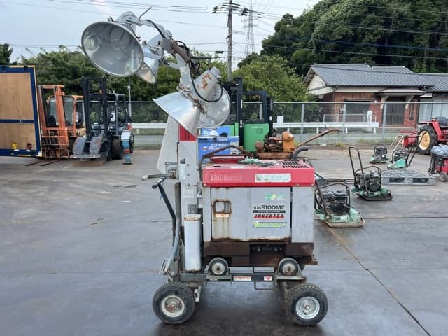 Floodlight — Auction (lot 8457-23010)