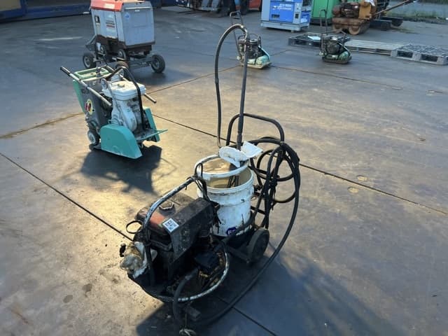 Construction machine ETC — Auction (lot 8457-23801)