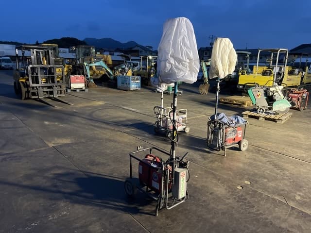 Floodlight — Auction (lot 8457-23806)