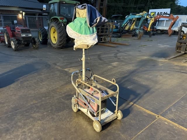 Floodlight — Auction (lot 8457-23807)