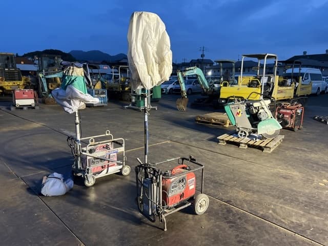 Floodlight — Auction (lot 8457-23808)