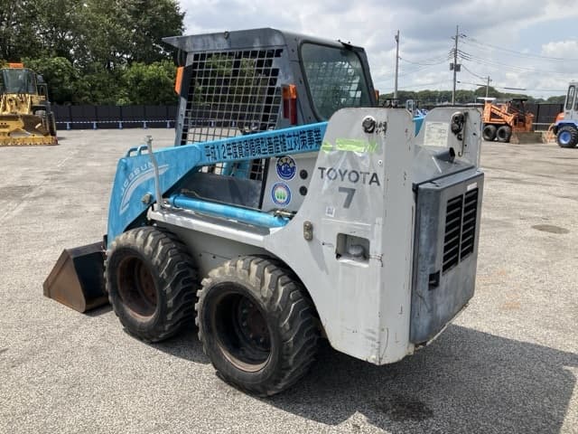 SKID STEER LOADER — Auction (lot 8457-241)
