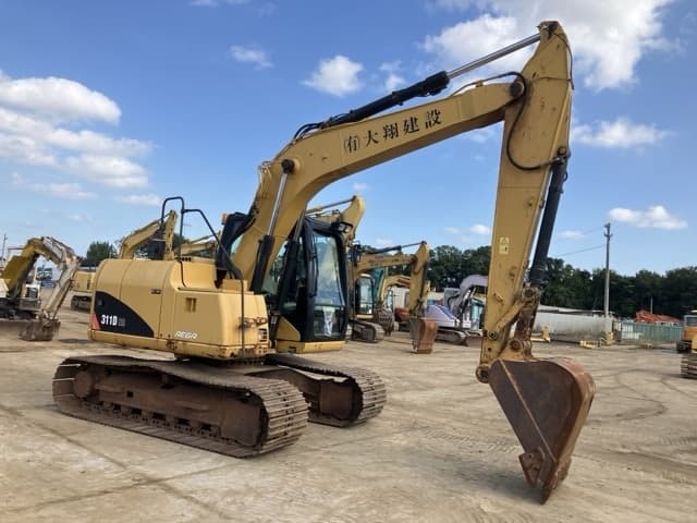 EXCAVATOR — Auction (lot 8457-244)