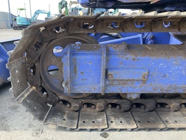MINI EXCAVATOR — Auction (lot 8457-245)