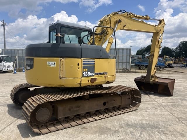 EXCAVATOR — Auction (lot 8457-25)