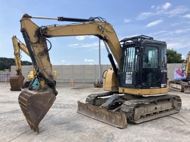 EXCAVATOR — Auction (lot 8457-251)