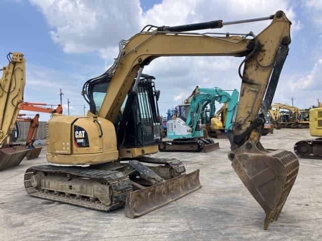 EXCAVATOR — Auction (lot 8457-251)