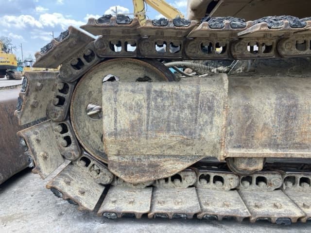 EXCAVATOR — Auction (lot 8457-251)
