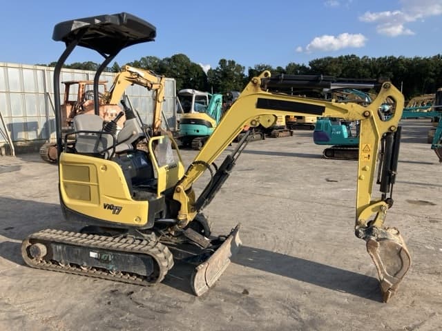 MINI EXCAVATOR — Auction (lot 8457-252)