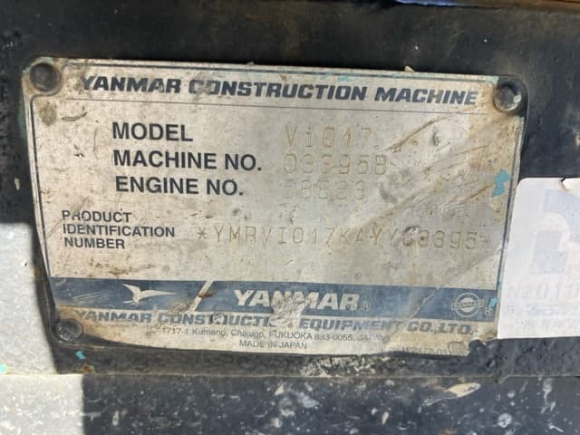 MINI EXCAVATOR — Auction (lot 8457-252)
