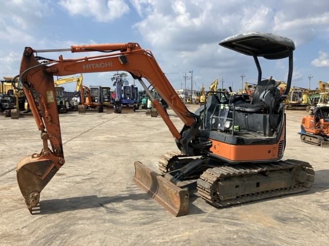 MINI EXCAVATOR — Auction (lot 8457-254)