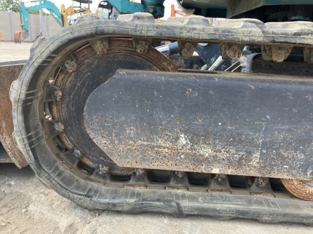 MINI EXCAVATOR — Auction (lot 8457-255)