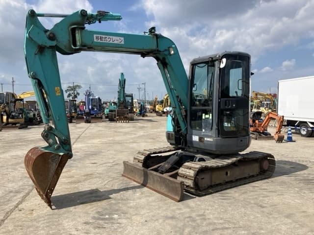 MINI EXCAVATOR — Auction (lot 8457-257)