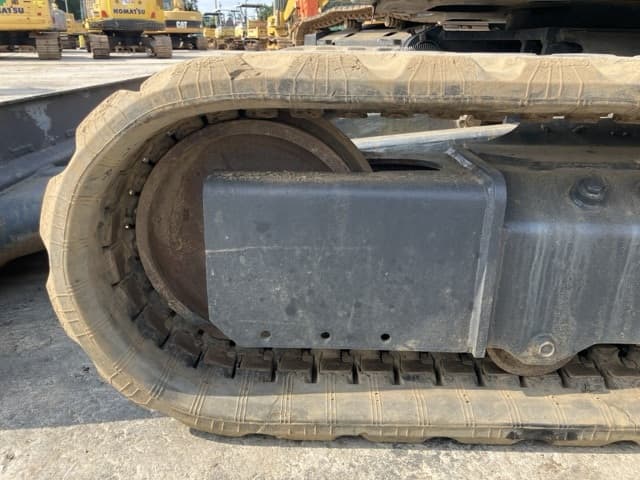 MINI EXCAVATOR — Auction (lot 8457-262)
