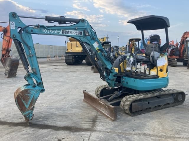 MINI EXCAVATOR — Auction (lot 8457-263)