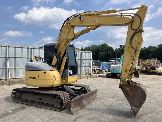 EXCAVATOR — Auction (lot 8457-264)