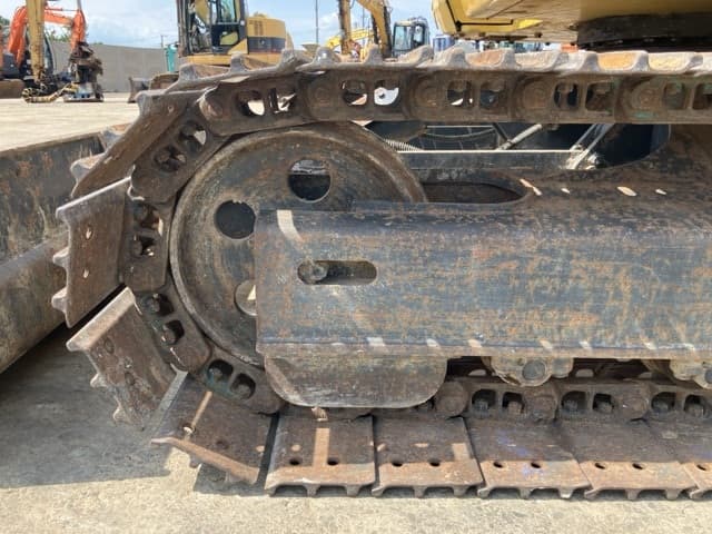 EXCAVATOR — Auction (lot 8457-264)