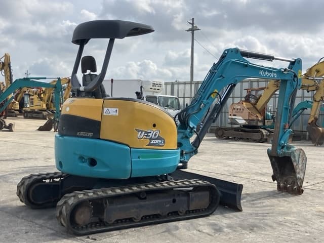 MINI EXCAVATOR — Auction (lot 8457-265)