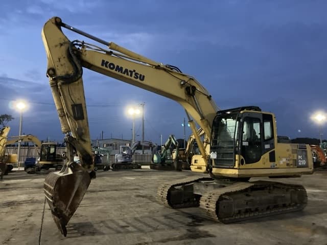 EXCAVATOR — Auction (lot 8457-266)