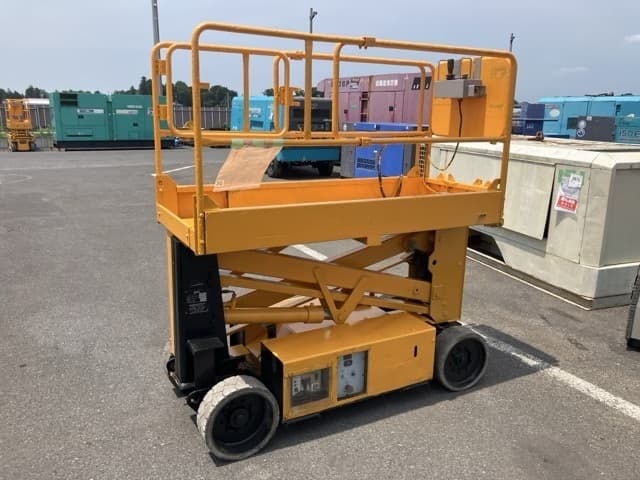 AERIAL WORK PLATFORM — Auction (lot 8457-271)