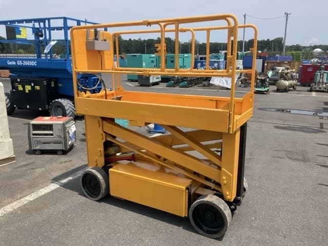 AERIAL WORK PLATFORM — Auction (lot 8457-271)