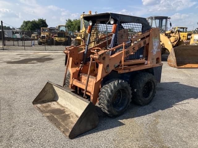 SKID STEER LOADER — Auction (lot 8457-280)
