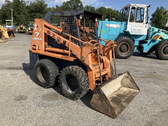 SKID STEER LOADER — Auction (lot 8457-280)