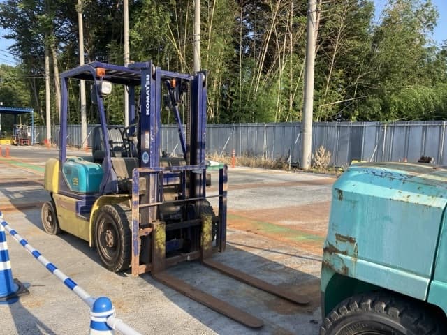 Forklift — Auction (lot 8457-2814)