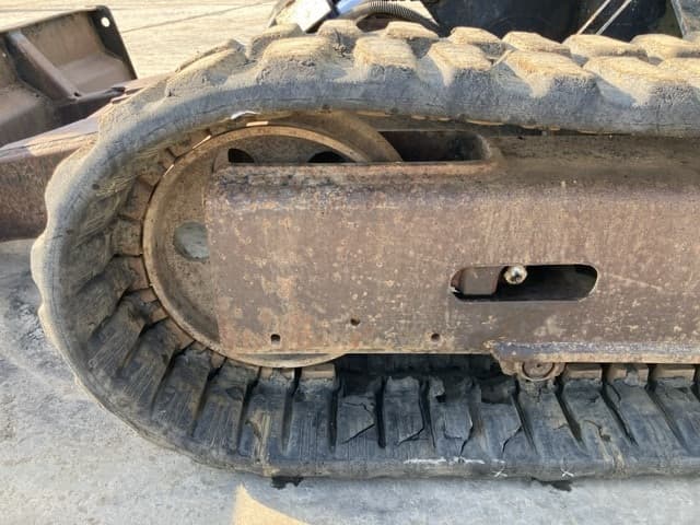 MINI EXCAVATOR — Auction (lot 8457-283)